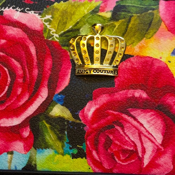 Juicy Couture Black Multi Rose Faux Leather Large Zip Around Wallet NWT - Picture 4 of 10
